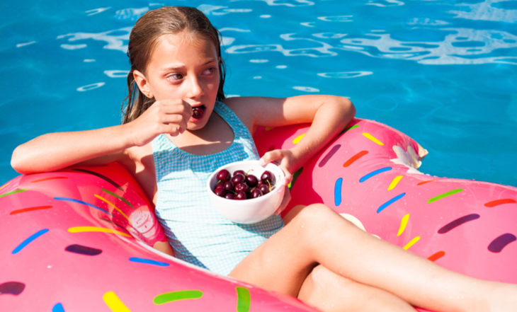 Entrar na água depois de comer faz mal. Mito ou verdade?