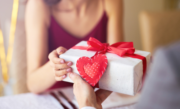 Vai trocar seu presente do Dia dos Namorados? Veja como proceder